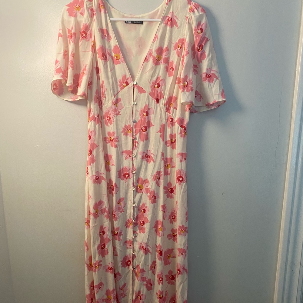 ZARA hot pink floral & cream button dress
